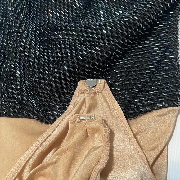 SAKS FIFTH AVENUE Bodysuit 4 - Picture 10 of 15